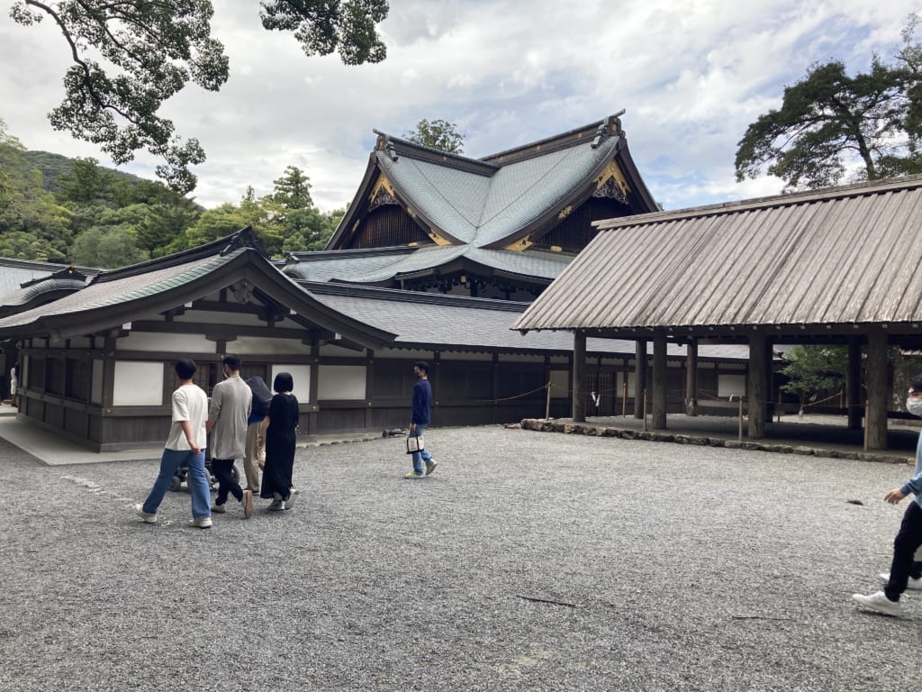 伊勢神宮の歴史、おかげ横丁の街並みからSDGsを体感する小旅行