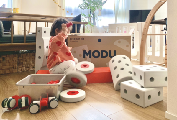 １歳の誕生日に、アイディア次第でずっと使える「MODU」をプレゼント