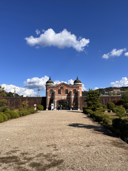 日本最古の刑務所建築、旧奈良監獄の歴史を学ぶ